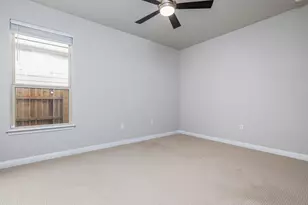 8204 Silhouette St, Austin, TX 78744 - Photo 21