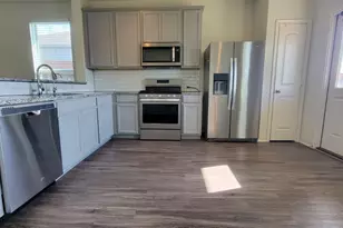 242 Thornless Cir, Buda, TX 78610 - Photo 7