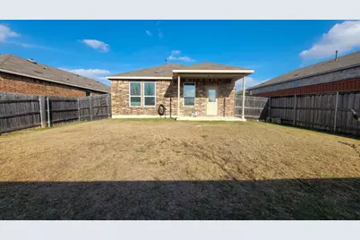 242 Thornless Circle, Buda, TX 78610 - Photo 17