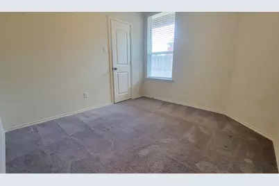 242 Thornless Circle, Buda, TX 78610 - Photo 13