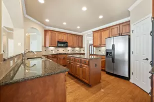 12709 Pinto Chase Ct, Austin, TX 78732 - Photo 11