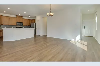 17006 Gibbons Path, Round Rock, TX 78664 - Photo 3