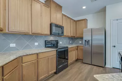 17006 Gibbons Path, Round Rock, TX 78664 - Photo 11
