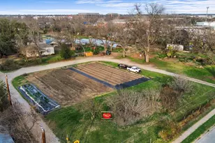 2706 Zaragosa St, Austin, TX 78702 - Photo 23