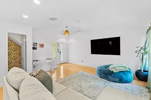 722 Decker Prairie Dr, Austin, TX 78748 - Photo 5