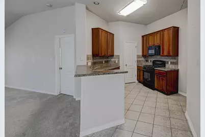 2090 Intrepid Drive, Buda, TX 78610 - Photo 9