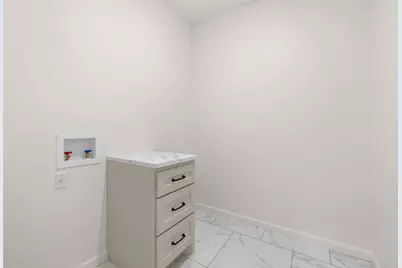 271 S Manse Avenue, Giddings, TX 78942 - Photo 21