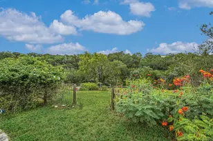 2355 Sandy Point Rd, Wimberley, TX 78676 - Photo 23