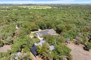 30309 Live Oak Trail, Georgetown, TX 78633 - Photo 3