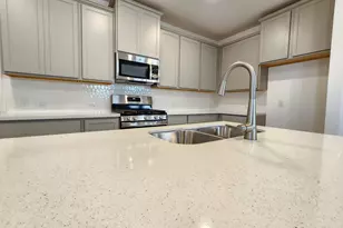 202 Doodle Ln, Hutto, TX 78634 - Photo 7