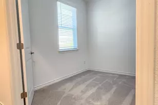 202 Doodle Ln, Hutto, TX 78634 - Photo 17