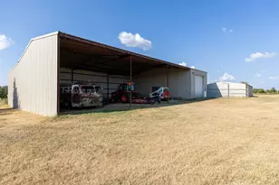 1124 Co Rd 301, Elgin, TX 78621 - Photo 39