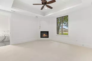 1124 Co Rd 301, Elgin, TX 78621 - Photo 17