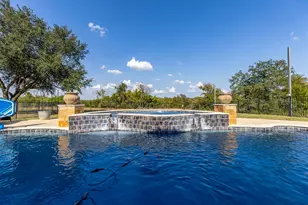 1124 Co Rd 301, Elgin, TX 78621 - Photo 37