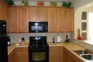 9201 Brodie Ln, Austin, TX 78748 - Photo 7