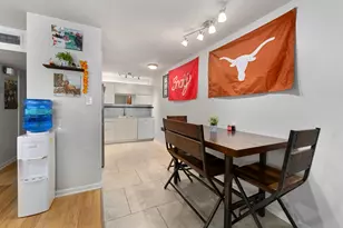 2404 Longview St, Austin, TX 78705 - Photo 17