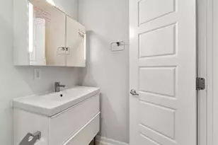 2404 Longview St, Austin, TX 78705 - Photo 9