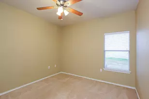 10312 Lone Pine Ln, Austin, TX 78747 - Photo 13
