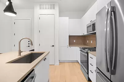 800 Embassy Drive #124, Austin, TX 78702 - Photo 7