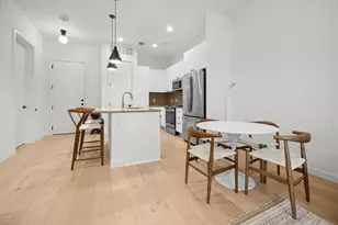 800 Embassy Dr, Austin, TX 78702 - Photo 9