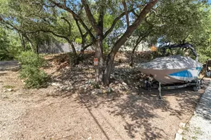 1403 Minnie Dr, Austin, TX 78732 - Photo 19