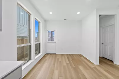 205 Audie Murphy Circle, Leander, TX 78641 - Photo 11