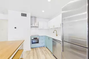 1208 Enfield Rd, Austin, TX 78703 - Photo 15