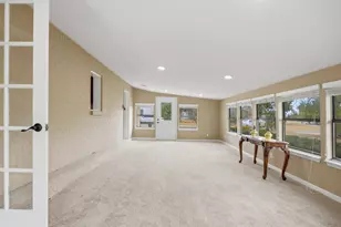 410 N Burnet St, Manor, TX 78653 - Photo 15