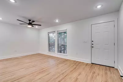 704 W 21 Street #308, Austin, TX 78705 - Photo 3