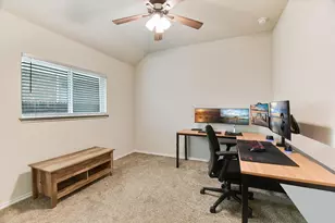 100 Rebel Red Cv, Liberty Hill, TX 78642 - Photo 13