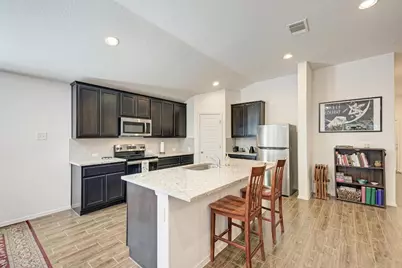 5407 Hitching Post, Lago Vista, TX 78645 - Photo 13