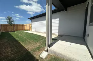 6151 Marsh Ln, Buda, TX 78610 - Photo 23