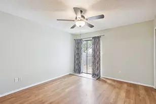 2407 Dowd Ln, Austin, TX 78728 - Photo 13