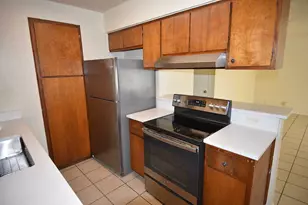 3319 Dolphin Dr, Austin, TX 78704 - Photo 7