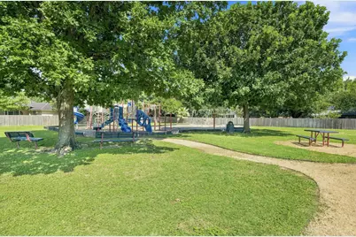 302 N Carriage Hills Drive, Georgetown, TX 78626 - Photo 27