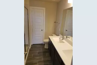 160 Lakeview Court, Kyle, TX 78640 - Photo 5