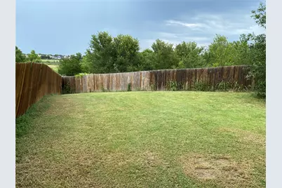 160 Lakeview Court, Kyle, TX 78640 - Photo 9