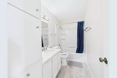 1000 W 26th Street #211, Austin, TX 78705 - Photo 15