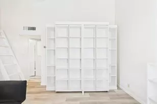 1000 W 26th St, Austin, TX 78705 - Photo 3