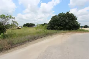 129 Bevers Rd, Liberty Hill, TX 78642 - Photo 1