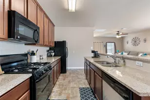 1301 Red Stag Pl, Round Rock, TX 78665 - Photo 5