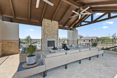 523 Hallwood Drive, Liberty Hill, TX 78642 - Photo 37