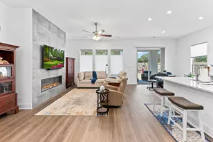 523 Hallwood Dr, Liberty Hill, TX 78642 - Photo 11