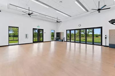 523 Hallwood Drive, Liberty Hill, TX 78642 - Photo 35