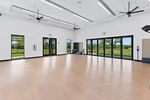 523 Hallwood Dr, Liberty Hill, TX 78642 - Photo 35