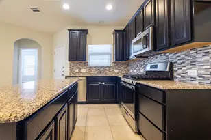 101 Pecanwood Ct, Georgetown, TX 78626 - Photo 9