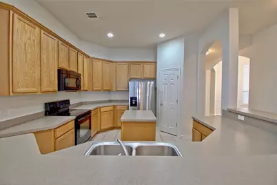 125 Justin Leonard Drive, Round Rock, TX 78664 - Photo 17