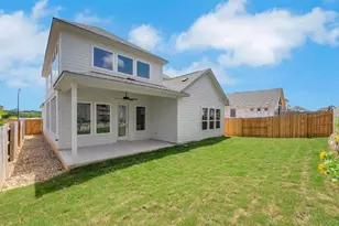 216 Crescent Heights Dr, Georgetown, TX 78628 - Photo 25