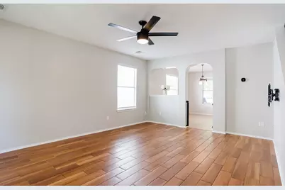 532 Sampson, Kyle, TX 78640 - Photo 3