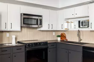 1821 Westlake Dr, Austin, TX 78746 - Photo 7